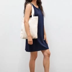 Los Angeles Apparel E549 - 12 Oz. Bull Denim Tote Bag Women's 8 Los Angeles Apparel E549 - 12 Oz. Bull Denim Tote Bag Women's