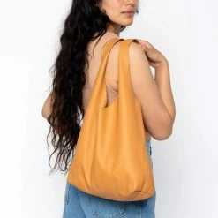 Los Angeles Apparel Women's RLH3406 - Monochromatic Leather Shopping Bag