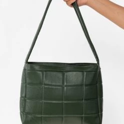 Los Angeles Apparel Women's RLH3452 - The Quilted Lambskin Bag